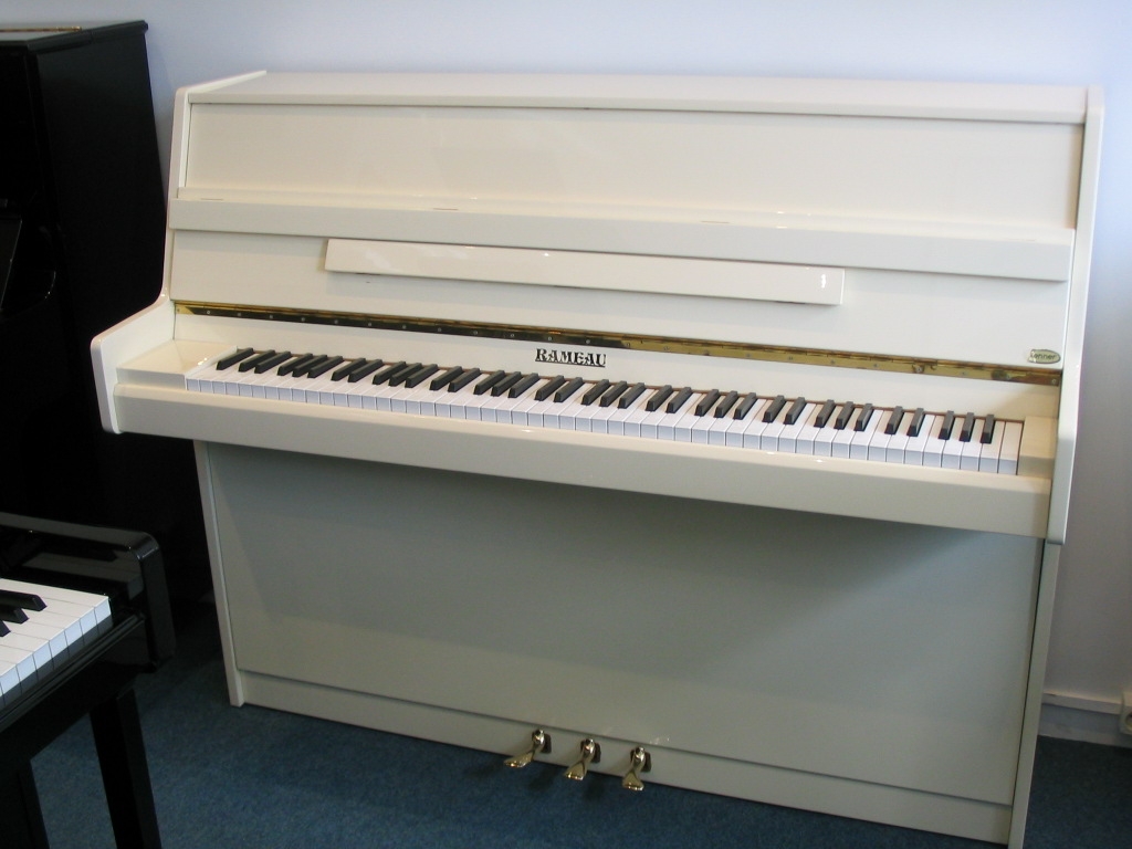 Piano Image