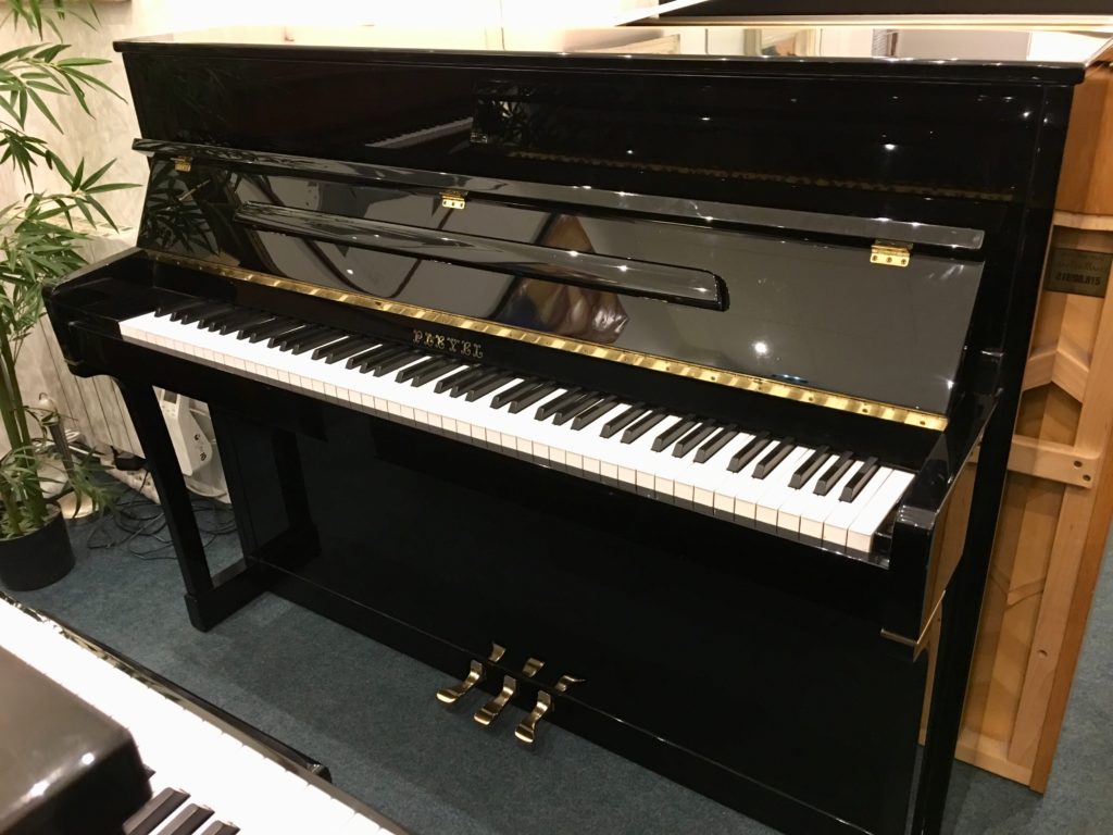 PLEYEL Schimmel 114 T