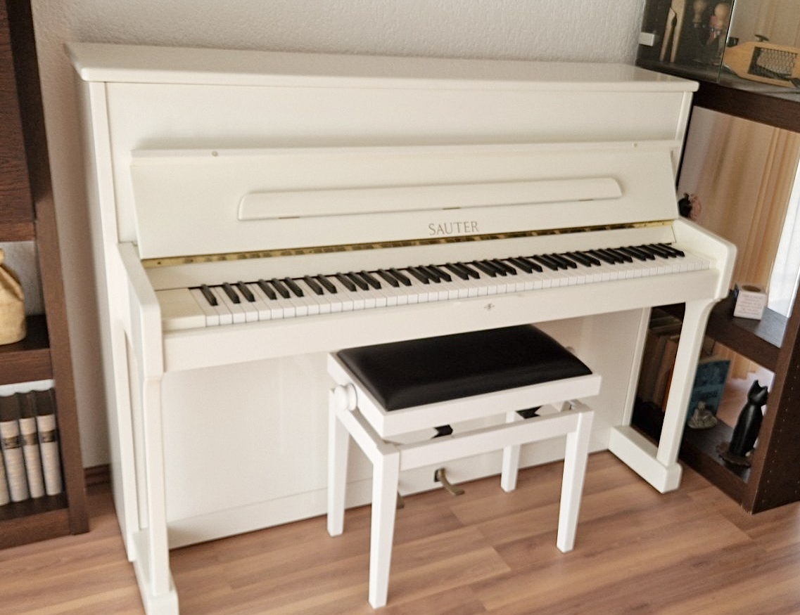 Piano Image