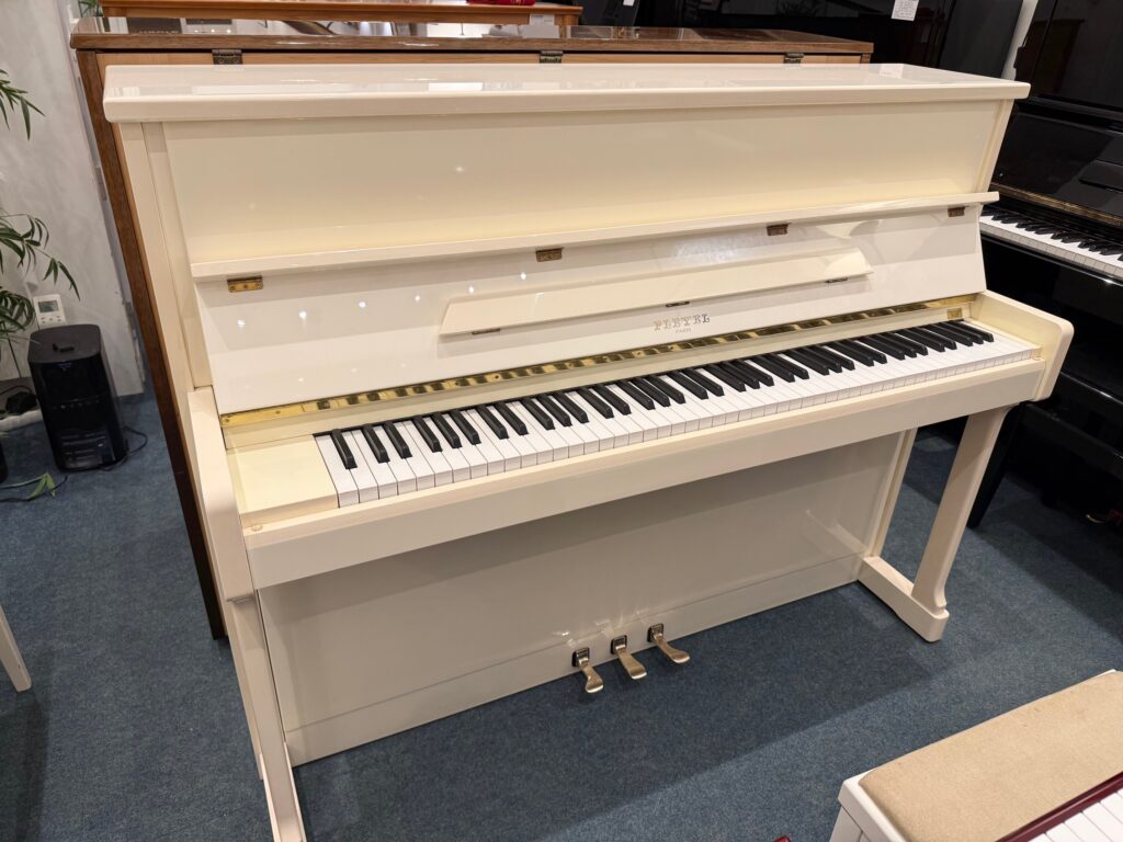 PLEYEL 115 ACADÉMIE – Laqué Blanc